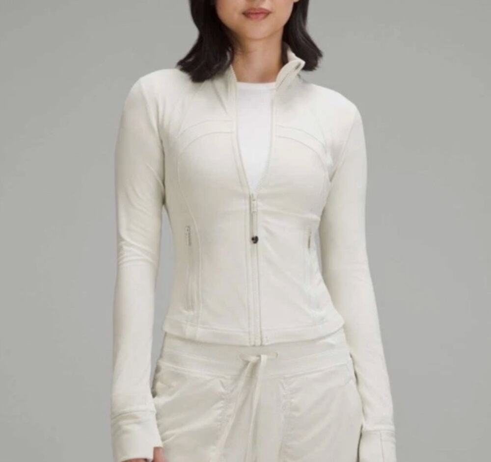 NWT Lululemon Define Cropped Jacket Nulu BONE size 6